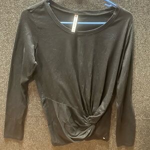 Fabletics Hera Knot Your Average Tee Medium